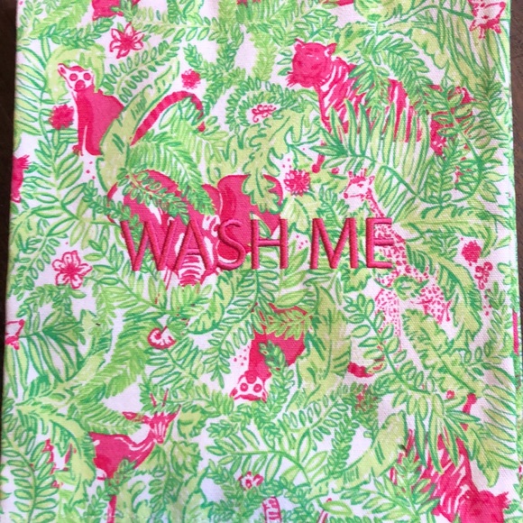 NWT Lilly Pulitzer Wash & Wear bag Backyard Safari - Picture 3 of 4